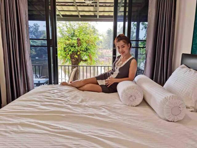 Morocco Blue Cafe By Chilong River Farm Resort Muang Kosum Exteriér fotografie