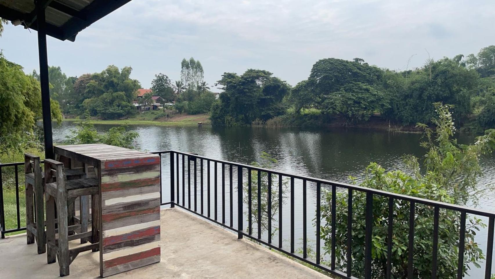 Morocco Blue Cafe By Chilong River Farm Resort Muang Kosum Exteriér fotografie